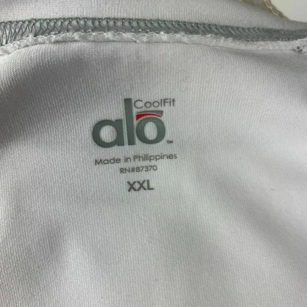 Alo CoolFit Athletic T-shirt White Contrast Stitching Short Sleeves Workout‎ Gym